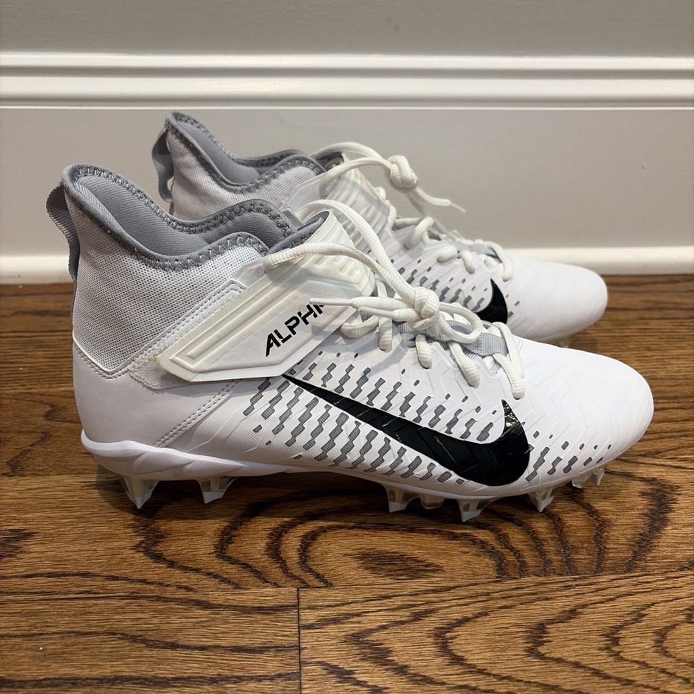 Nike Alpha Menace Pro 2 Mid White Football Cleats Men's Size 10.5 AQ3209-100